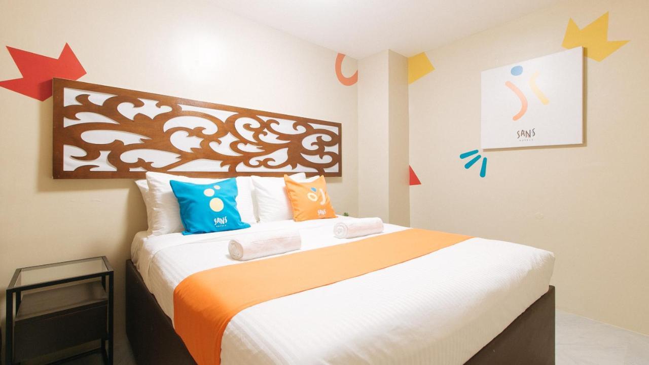 Sans Hotel At Algers Suites Marikina By Reddoorz Bagian luar foto