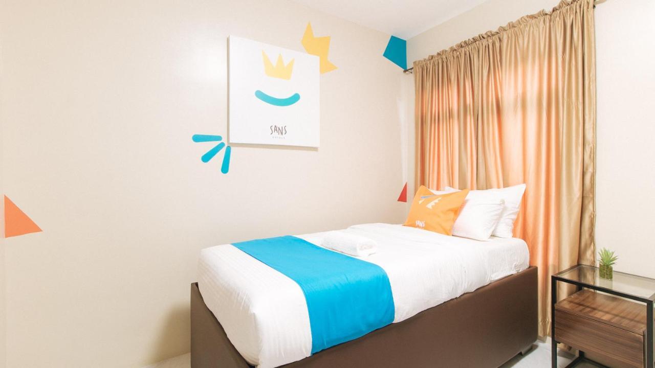 Sans Hotel At Algers Suites Marikina By Reddoorz Bagian luar foto