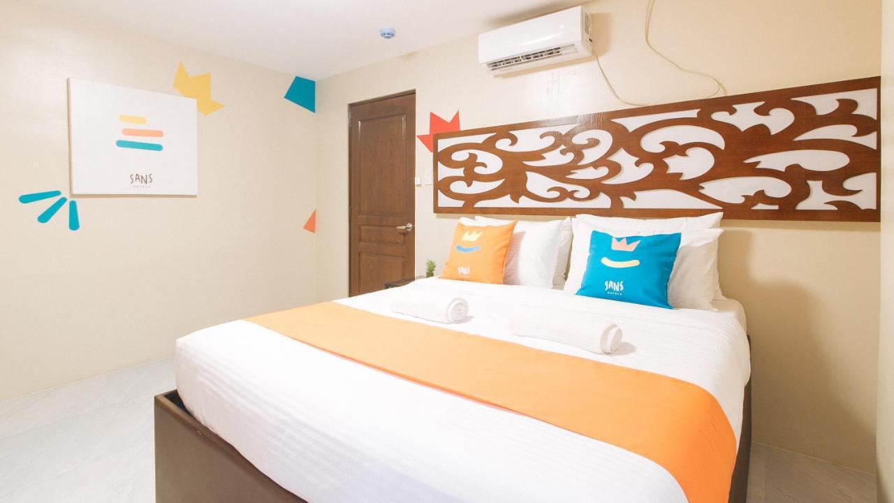 Sans Hotel At Algers Suites Marikina By Reddoorz Bagian luar foto